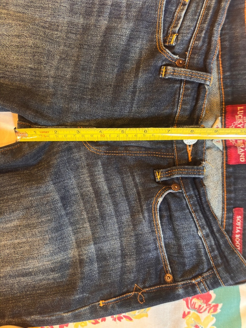 Jeans - Picture 5 of 11
